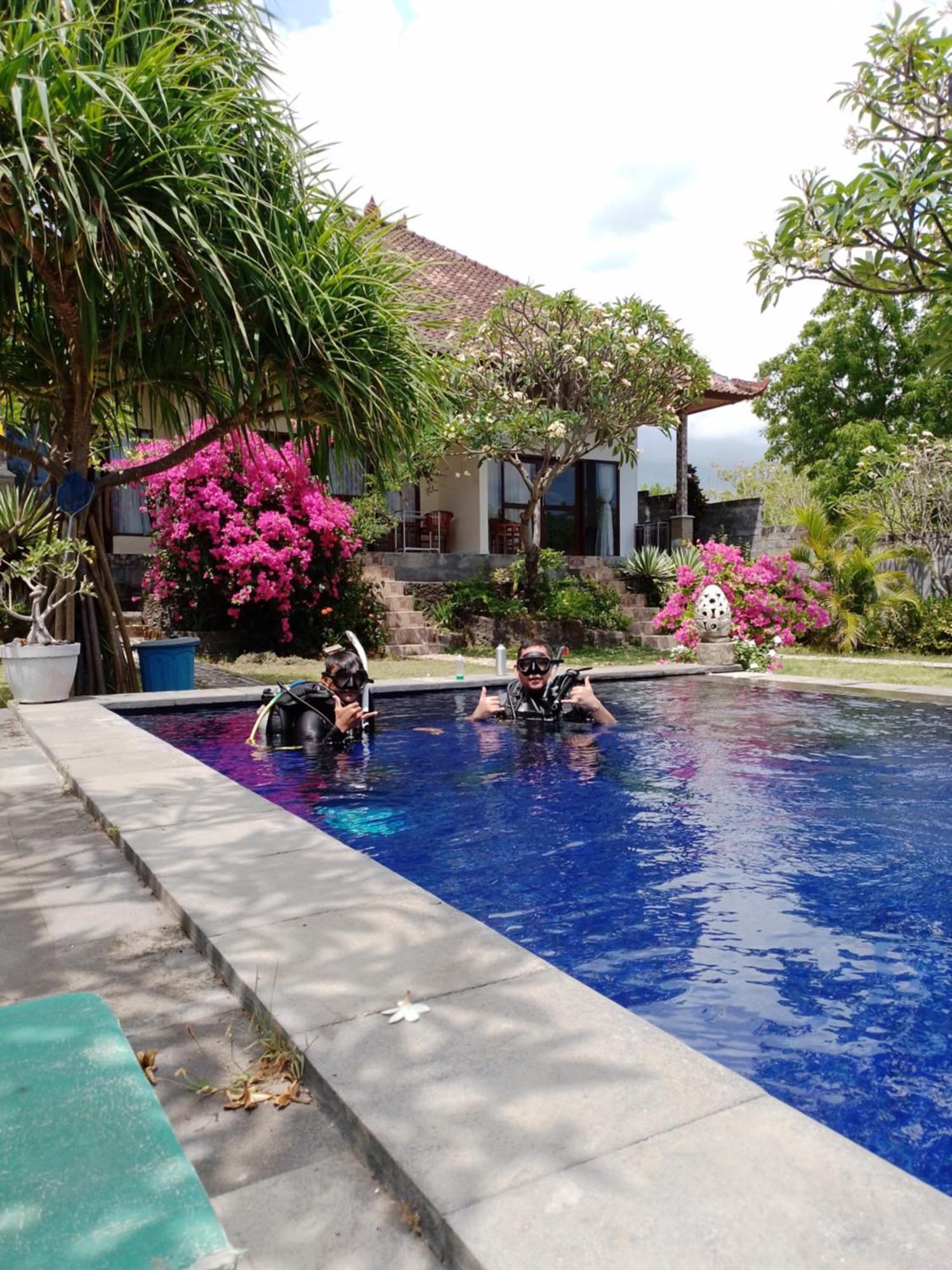Segara Tegeh Tulamben Hotel Exterior photo
